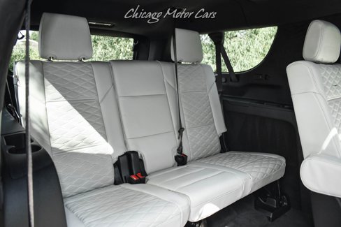 Used 2025 Cadillac Escalade ESV Sport Platinum w/ LPO, Floor Liner Package image 33