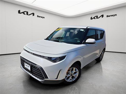 Certified 2024 Kia Soul LX w/ Option Group 015 image 1