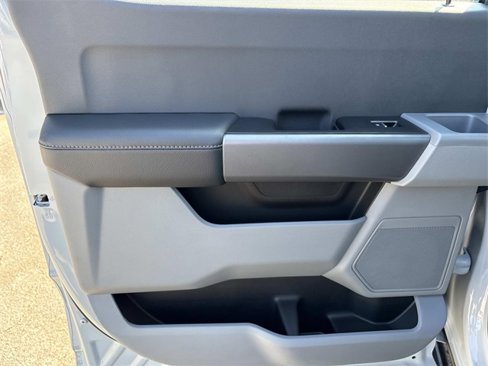 New 2026 Ford F250 XL image 19