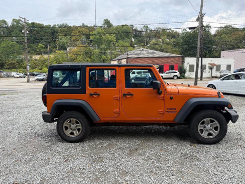Used 2013 Jeep Wrangler Unlimited Sport image 7