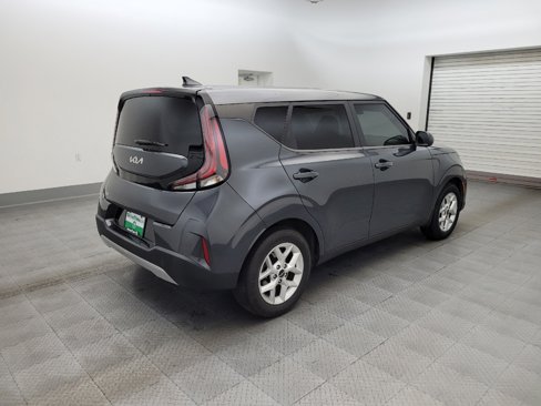 Used 2023 Kia Soul S image 9