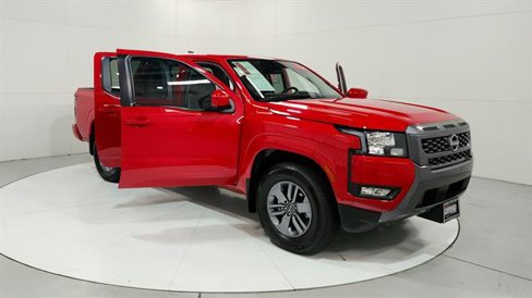 Used 2025 Nissan Frontier SV w/ SV Convenience Package image 29