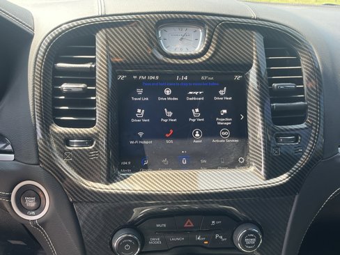 Used 2023 Chrysler 300 C image 14