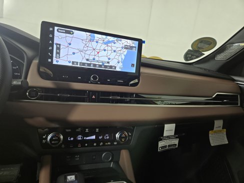 New 2025 Mitsubishi Outlander SEL image 22