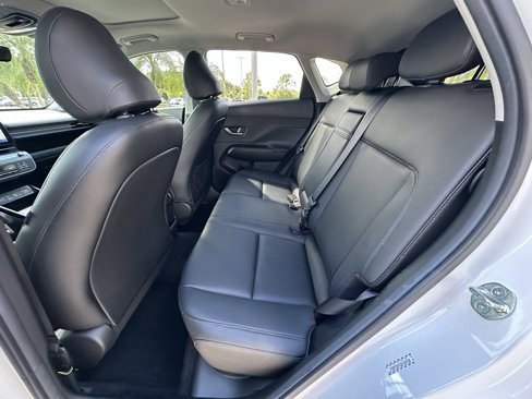 Used 2025 Hyundai Kona Limited image 27