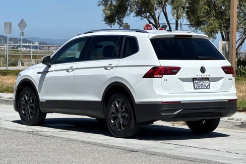 Used 2022 Volkswagen Tiguan SE image 6