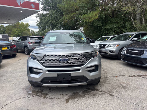 Used 2021 Ford Explorer Limited w/ Equipment Group 301A image 2