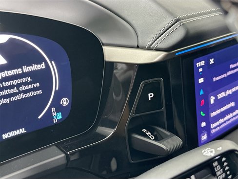 New 2025 Porsche Macan Turbo Electric image 36