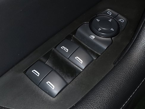 Used 2023 Chevrolet Blazer LT image 27