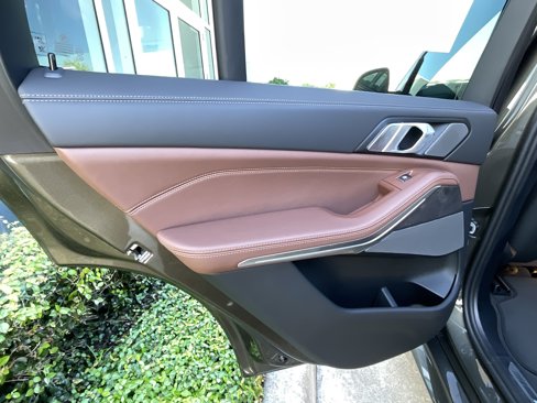 New 2026 BMW X5 sDrive40i w/ M Sport Package image 23