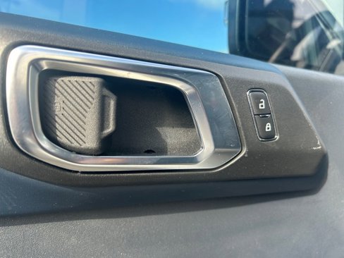 Used 2023 Ford Bronco Outer Banks image 23