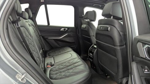 Used 2024 BMW X5 sDrive40i w/ Premium Package image 19