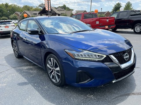 Used 2023 Nissan Maxima SV w/ Floor Mat Group image 1