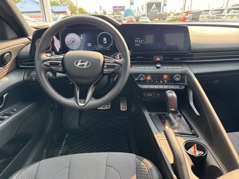 Certified 2025 Hyundai Elantra N Line image 18
