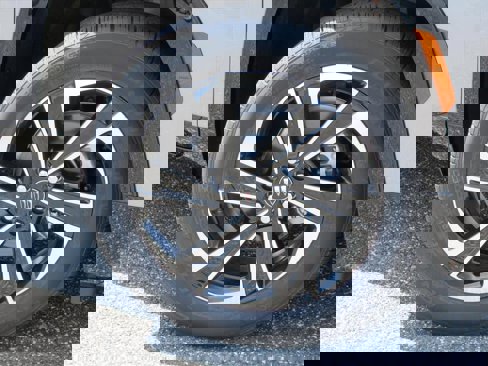 New 2026 Buick Enclave Sport Touring w/ Power Package image 7