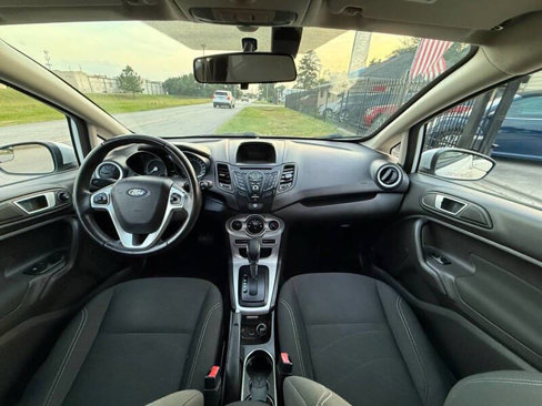 Used 2016 Ford Fiesta SE image 24