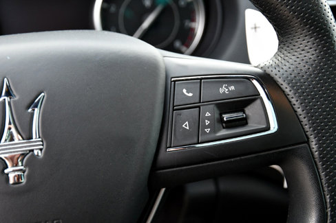 Used 2023 Maserati Levante Modena image 12