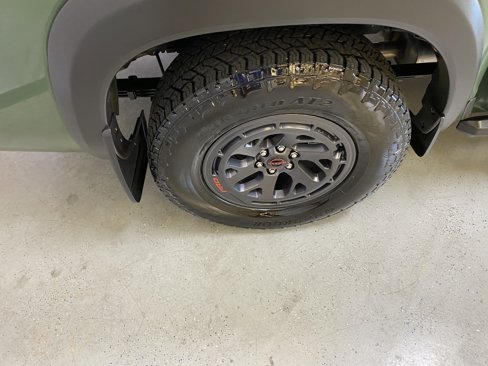 Used 2025 Nissan Frontier Pro-X w/ Tow Package image 13