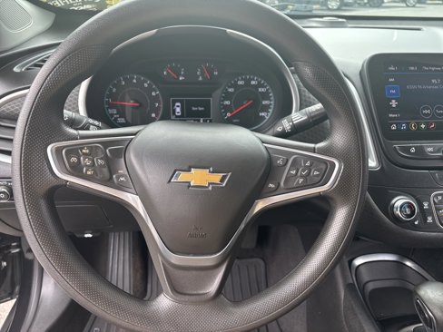 Used 2023 Chevrolet Malibu LT image 13