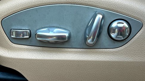 Used 2020 Porsche Macan image 41