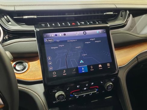 New 2025 Jeep Grand Cherokee L Summit image 11