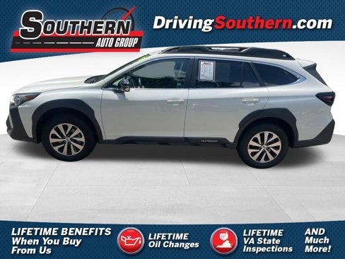 Used 2023 Subaru Outback Premium image 1