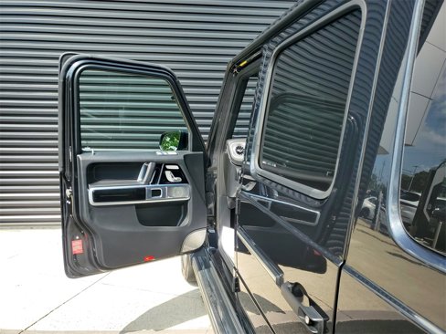 Used 2023 Mercedes-Benz G 550 image 6