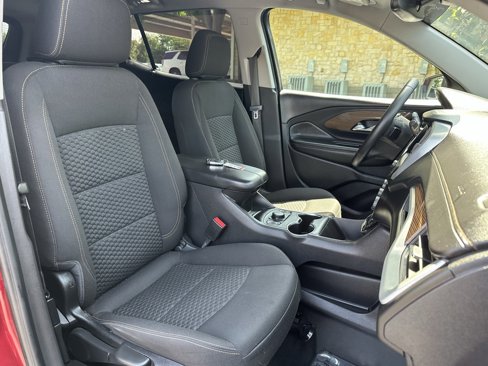 Used 2020 GMC Terrain SLE w/ Driver Convenience Package image 17