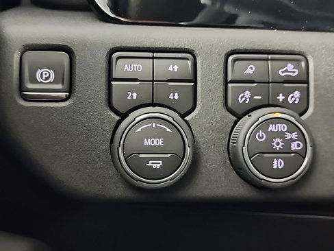 New 2026 Chevrolet Silverado 1500 LTZ image 32
