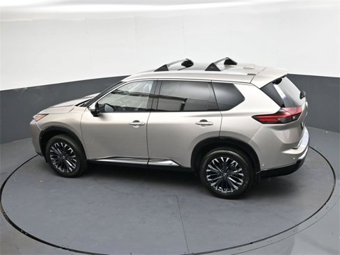 New 2026 Nissan Rogue Platinum image 28