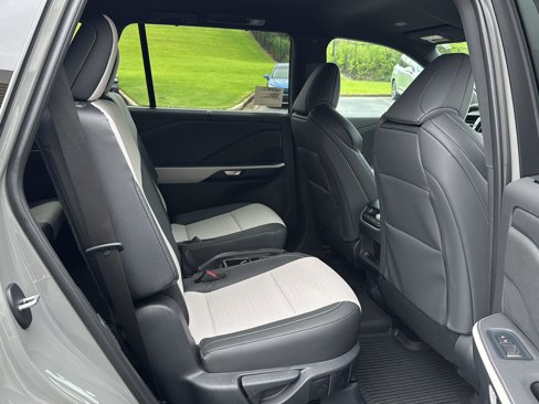 New 2025 Lexus TX 500h AWD image 11