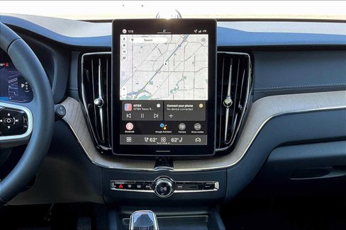New 2026 Volvo XC60 B5 Ultra w/ Climate Package image 9