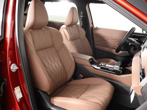 New 2025 Mitsubishi Outlander SEL image 35