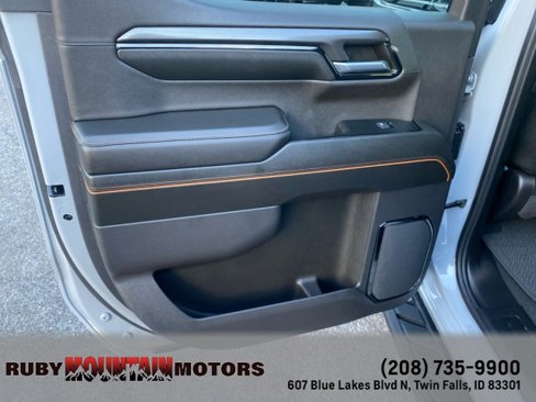 Used 2024 GMC Sierra 1500 AT4 w/ Technology Package image 14