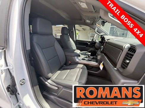 New 2025 Chevrolet Silverado 1500 LT Trail Boss w/ Convenience Package II image 34