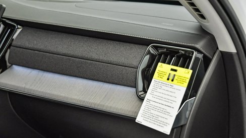 New 2025 Volvo XC90 T8 Plus w/ Protection Package Premier image 19