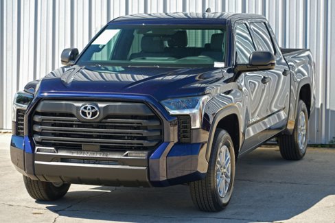 Used 2025 Toyota Tundra SR5 image 46
