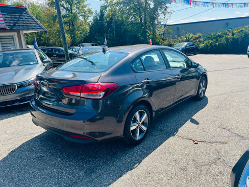Used 2018 Kia Forte LX w/ LX Popular Package image 6