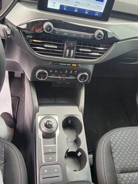New 2025 Ford Escape Active image 9