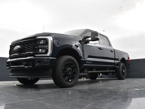New 2025 Ford F350 XLT image 29