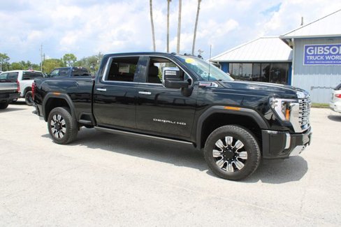 Used 2024 GMC Sierra 2500 Denali w/ Denali Reserve Package image 15