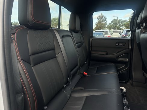 Used 2024 Nissan Frontier Pro-X w/ Pro Premium Package image 7