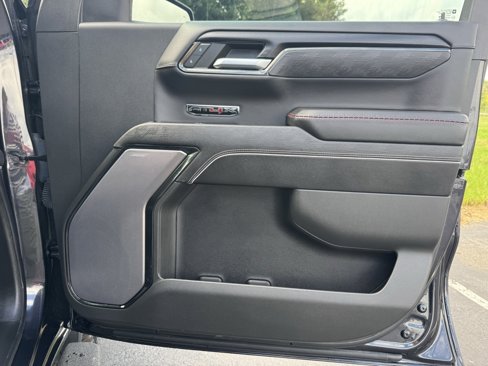 Used 2022 GMC Sierra 1500 AT4X image 25