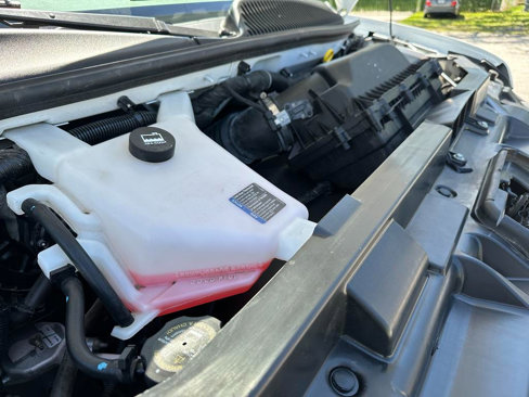 Used 2024 Chevrolet Express 3500 w/ Power Convenience Package image 15