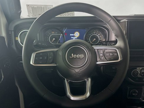 New 2025 Jeep Wrangler Sahara image 14