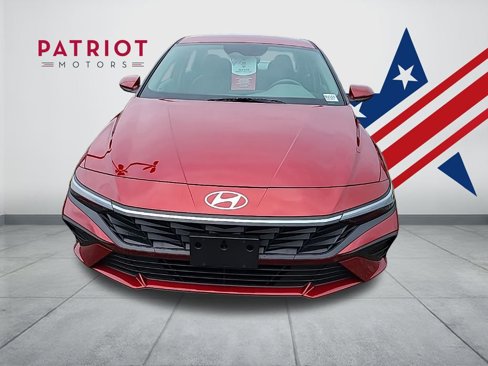 Certified 2024 Hyundai Elantra SEL image 41