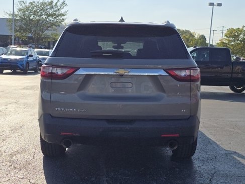Used 2018 Chevrolet Traverse LT image 12