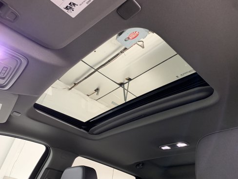 New 2026 GMC Sierra 1500 SLT w/ SLT Convenience Package image 34