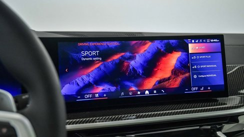 New 2026 BMW X7 M60i image 32