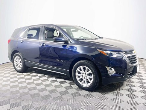 Used 2020 Chevrolet Equinox LT image 3